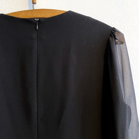 NWT Zara Contrasting Mini Black Dress V-neck with Puff Sleeves XS - Picture 6 of 10